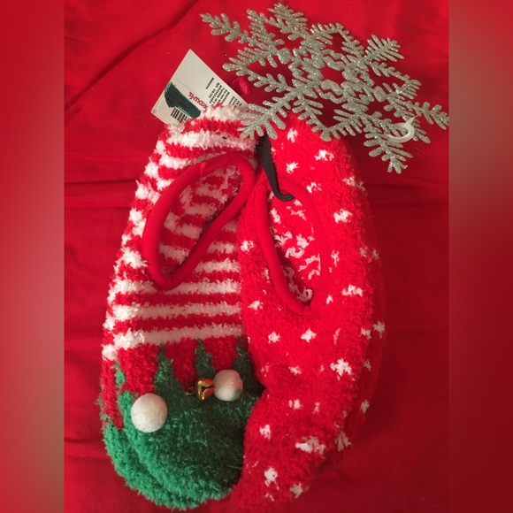 1 set of 2 pairs of Slipper Sock booties - Picture 6 of 9